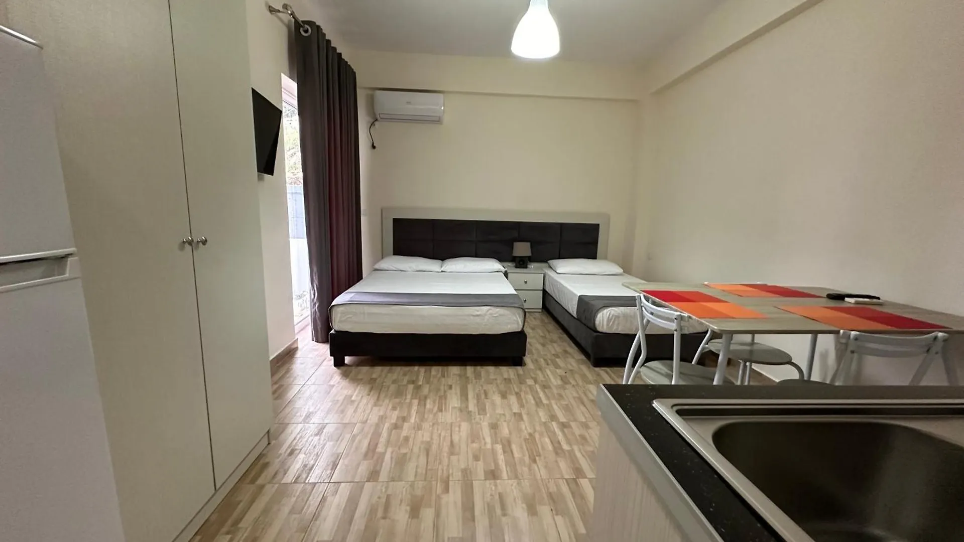 Ago Apartments Sarandë 0*,  Albania